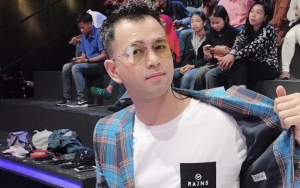 Usai Ikut Pengajian Artis Hingga Didoakan Hijrah, Raffi Ahmad Kepergok Lakukan Hal Ini