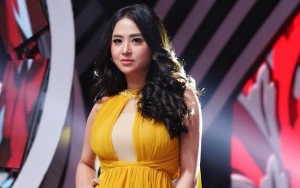 Tak Dapat Sambut Kebebasan Ahok, Dewi Persik Titip Salam Kangen untuk si eks Gubernur DKI Jakarta