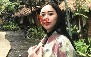 Diejek Kena AIDS Gara-gara Prostitusi, Aura Kasih Beri Balasan Menohok Ingatkan Haters Soal Dosa