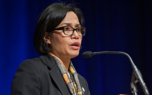 Sri Mulyani Pilih Respon Pernyataan Prabowo Tentang 'Menteri Pencetak Utang' Dengan Senyuman