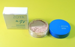 Zoya Cosmetics Acne Solution Loose Powder, Harga Sekitar Rp 41 Ribu