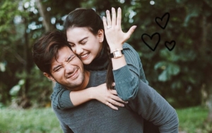 Irish Bella Terbaring Lemah Dengan Selang Infus, Begini Ucapan Manis ala Ammar Zoni