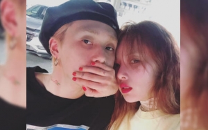 HyunA dan E'Dawn Mesra-Mesraan Naik Tuk Tuk Saat Liburan ke Thailand