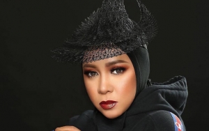 Al Ghazali Dan Dul Jaelani Mewek Saat Konser Dewa 19 Di Malaysia, Melly Goeslaw: Teriris Hati Saya