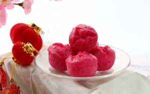 Kue Mangkok Melambangkan Keberuntungan 