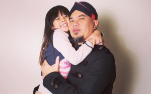 Al, Dul, Mulan Kompak Jenguk Ahmad Dhani Usai Mewek, Shafeea Nangis Histeris Minta Ayahnya Pulang