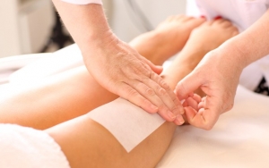 Waxing Sebelum Hari Pernikahan? Sebaiknya Jangan, Deh