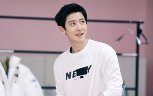 Chanyeol Diminta EXO-L Menghentikan Kebiasaan Seksinya Ini