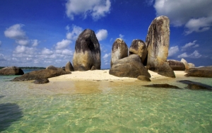 Pulau Laskar Pelangi Alias Pulau Belitung yang Indah