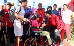 Ani Yudhoyono Semangat Memberikan Motivasi untuk Para Disabilitas