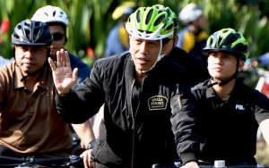 Jokowi Kumpulkan Menteri Bahas Harga Avtur