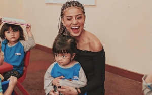 Awkarin Bagikan Foto Pemotretan Terbaru, Pose Nungging Cantik Dipuji Selangit