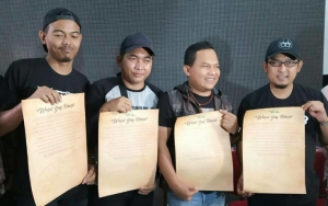 Apoy Wali Minta Istri Tak Nikah Lagi Lewat Lagu 'Wasiat Sang Kekasih'