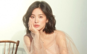 Song Hye Kyo Elegan di Pemotretan Terbaru, Fans Puji Secantik Dewi 