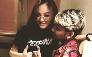 Hapusi Foto IG, Revina VT Sisakan Foto Mesra Young Lex