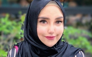 Minta Maaf, Salmafina Sunan Umumkan Lepas Hijab Karena Alasan Ini