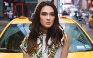 Luna Maya Sudah Ikhlas Reino Barack 'Direbut' Syahrini Gara-Gara Tak Lagi Single?