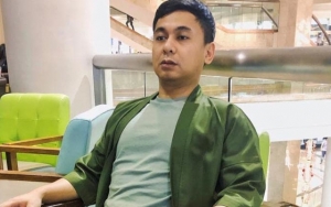  Diapit Dua Wanita Hamil Cantik, Raditya Dika Bikin 'Emosi' Dikira Dukung Poligami 