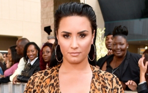 Demi Lovato Dirumorkan Kembali Masuk Panti Rehabilitasi Usai 'Dibully' Netizen