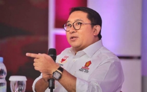 TKN Sebut Fadli Zon Kehilangan Momen Hadiri Malam Munajat 212 Akibat Salam 2 Jari