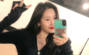 Sunmi Mendadak Nangis Saat Siaran V Live