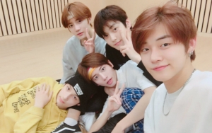 Pre-Order Album Debut TXT Raih Lebih Dari 100 Ribu Copy Dalam 3 Hari