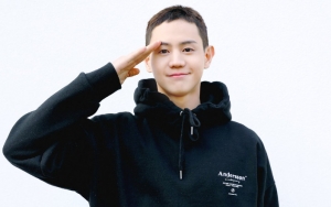Yoseob Highlight Obati Kerinduan Fans Saat Wamil dengan Foto Super Ganteng Ini