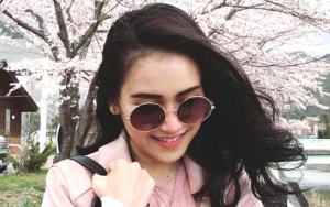 Ayu Ting Ting Dicibir Netter Gara-Gara Judes Tanggapi Gosip Dekat dengan Kriss Hatta