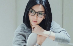  MUA Kondang Ini Minta Maaf Tak Bisa Rias Pengantin Syahrini Di Jepang