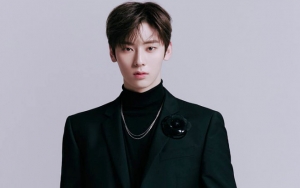Hwang Minhyun Bikin Fans 'Jantungan' Usai Posting Sederet Foto Ganteng Ini