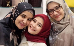 Cantiknya Prilly Latuconsina Didandani Muslimah Shireen-Zaskia Sungkar
