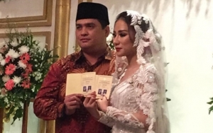 Bella Luna Asyik Lakukan Ini Saat Sang Suami Dicoret dari Daftar Warisan Keluarga