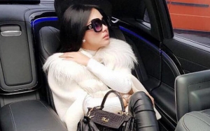  Syahrini Jadi Bahan Gosip di Akun Pelakor Dicibir 'Nikung' Luna Maya, Netter Ramai Beri Pembelaan