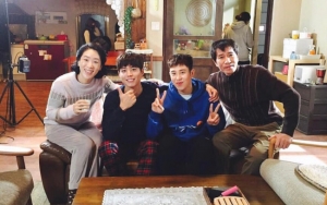 Park Bo Gum - Baek Ji Won Dukung Musikal P.O, Netter Baper Keluarga 'Encounter'