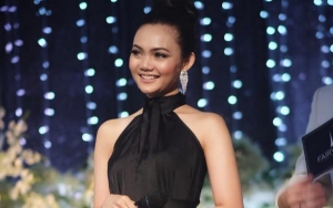 Rina Nose Dandan Kocak, Reaksi Sang Calon Suami Malah Bikin Baper