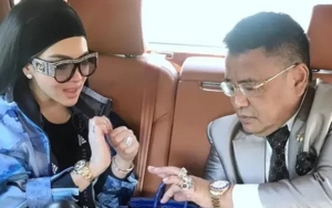 Kecewa Tak Diundang Syahrini Menikah, Hotman Paris Merasa Tak Dianggap Sebagai Teman?