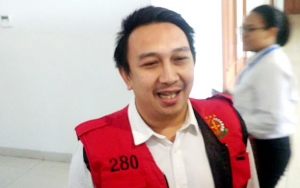 Augie Fantinus Sedih Sidang Pembacaan Tuntutan Ditunda, Ngaku Cemas Jaksa Berubah Pikiran