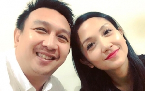 Augie Fantinus Kirim Surat untuk Ultah Sang Istri, Adriana Sebut Kebebasan Suami Hadiah Terbaik
