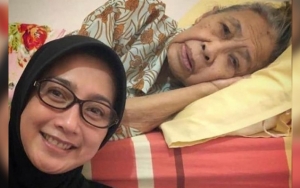 Desy Ratnasari Mewek Nenek Penjaga Hidupnya Meninggal, Dulunya Saksi Cinta Irwan Suami Maia?