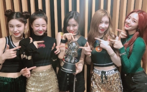 ITZY Pecahkan Rekor Girl Grup Baru Debut Dengan Piala Terbanyak di Acara Musik