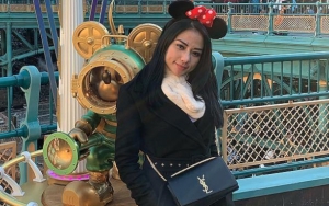 Dihempas Suami Tajir, Bella Luna 'Calon Janda' Pamer Belahan Dada Bikin Netizen Istigfar 