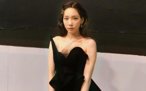Gaya Seksi Tae Yeon di Bandara Saat Musim Panas Ini Disebut Paling Tak Terlupakan