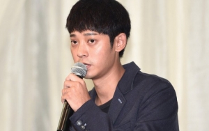 Polisi Geledah Toko Reparasi yang Pulihkan Grup Chat Jung Joon Young 