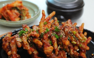 Dakbal, Ceker Ayam Pedas Korea