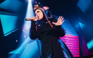 Melly Goeslaw Curhat Culas dan Sombong, Sindir Syahrini atau Nikita Mirzani?