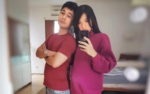 Pamer Foto Kehamilan Super Romantis, Istri Raditya Dika Malah Ngaku 'Ketempelan' 