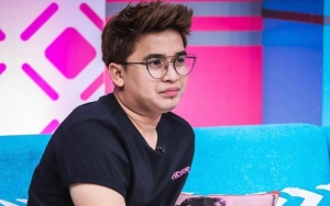 Billy Syahputra Pamer Pose Kocak Bareng Rafathar, Dipuji Aura Berbeda Pasca Putus dari Hilda Vitria