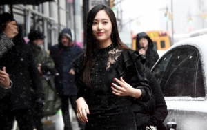 Gaya Berpakaian Krystal Selama Setahun Terakhir Dinilai Kurang Oke