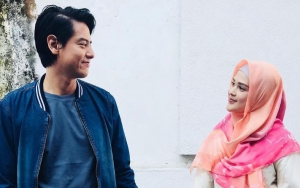 Ayah Cut Meyriska Akhirnya Restui Hubungan Putrinya dengan Roger Danuarta, Netter Girang