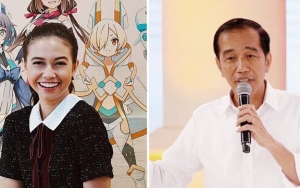 Yuki Kato Semringah Foto Bareng Jokowi, Netter Malah Salfok Banyak yang Pose Dua Jari
